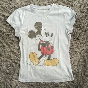 🎉distressed Mickey mouse tee